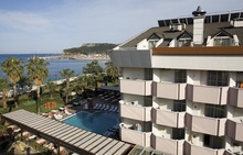 FAME RESIDENCE BEACH PARK 4* 