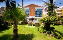 FAME RESIDENCE BEACH PARK 4* 