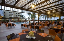 FAME RESIDENCE BEACH PARK 4* 