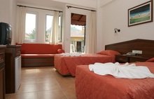 KARBEL BEACH HOTEL 3* , 