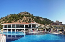 MONTEBELLO RESORT HOTEL 4* , 