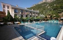 PERDIKIA BEACH HOTEL 3* , 