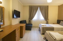 TONOZ BEACH HOTEL 3* , 